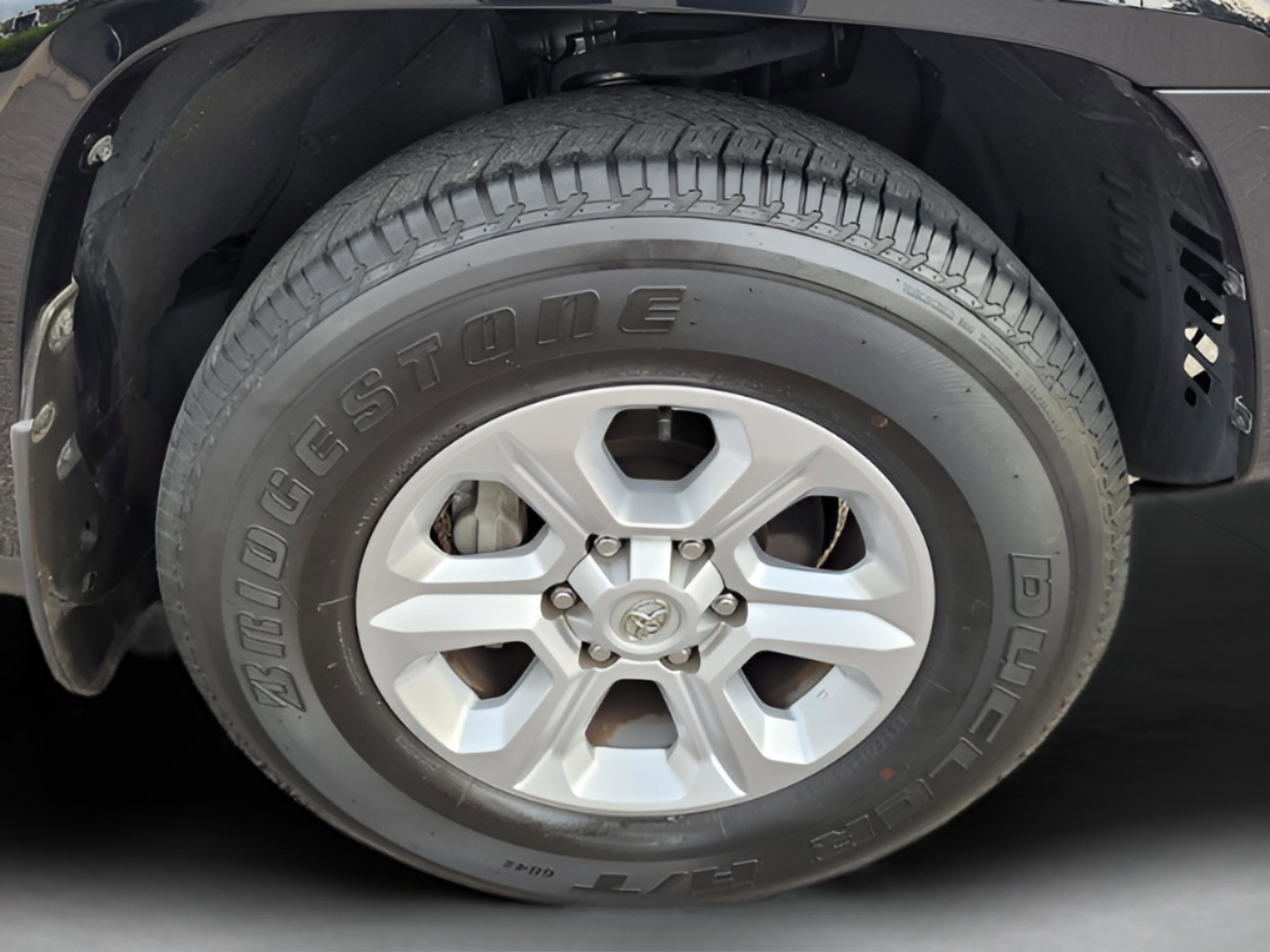 Certified 2022 Toyota 4Runner SR5 Premium image 21