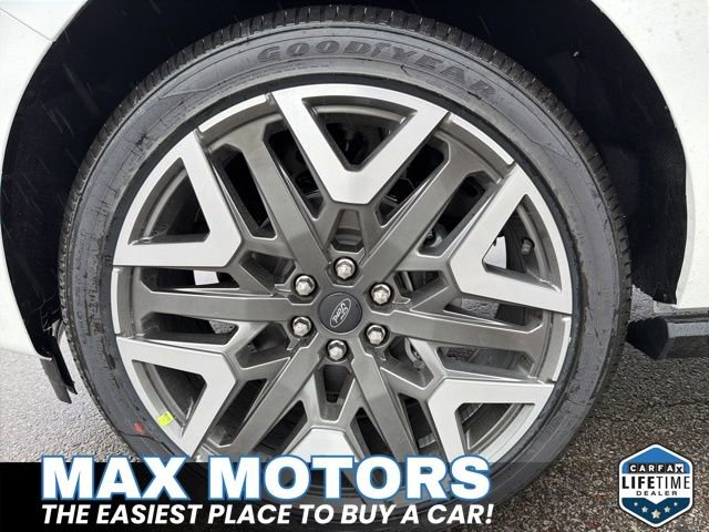 New 2025 Ford Expedition Platinum w/ Platinum Ultimate Package image 5