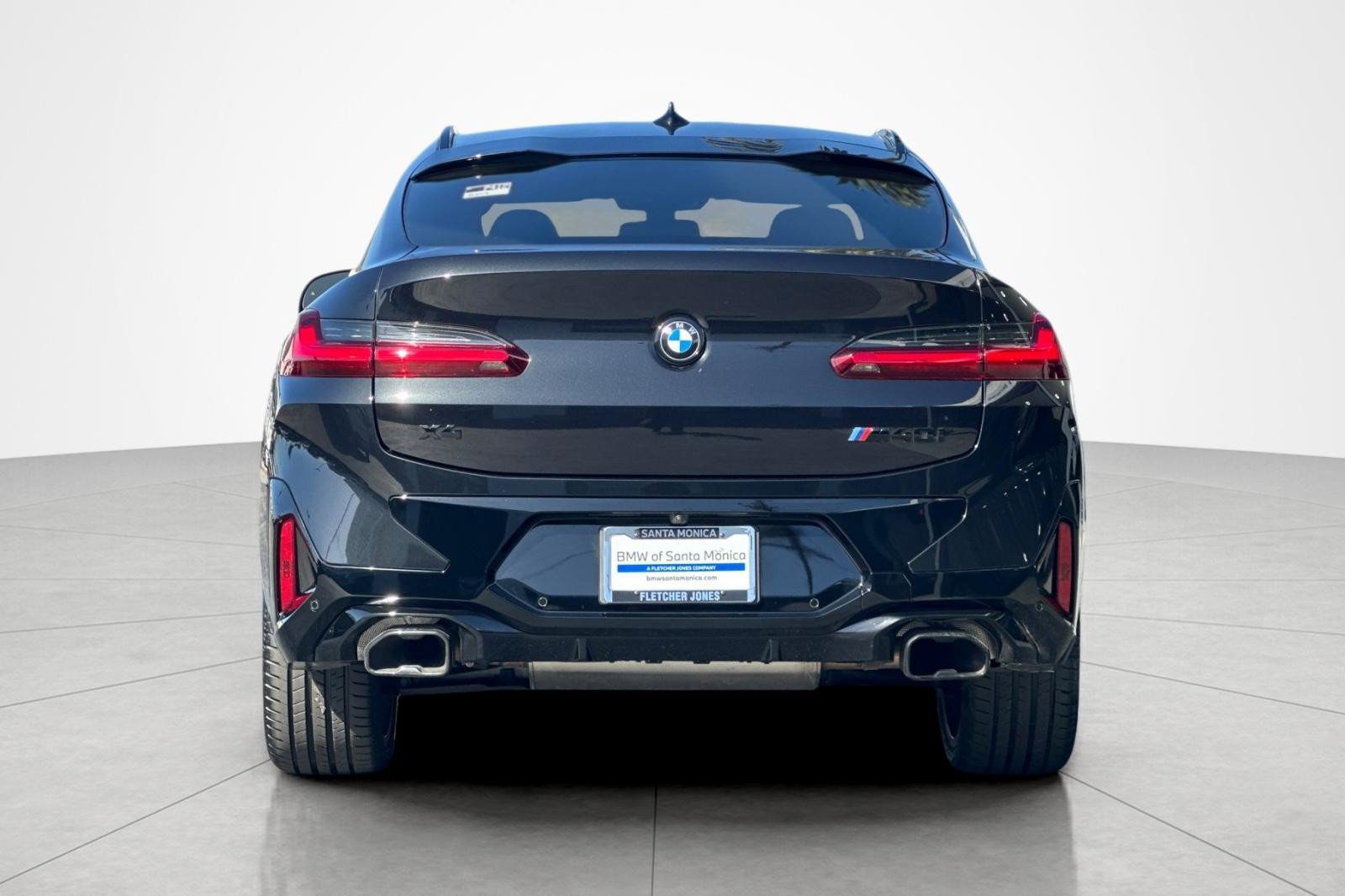 Used 2024 BMW X4 M40i w/ Premium Package AWD/4WD image 4