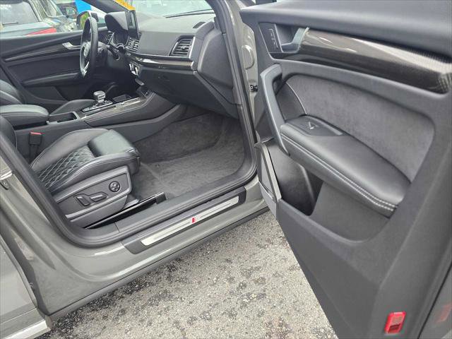 Used 2023 Audi SQ5 Premium Plus w/ Premium Plus Package image 10