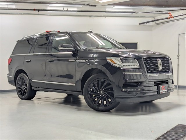 Used 2020 Lincoln Navigator Reserve w/ Equipment Group 208A Reserve image 2
