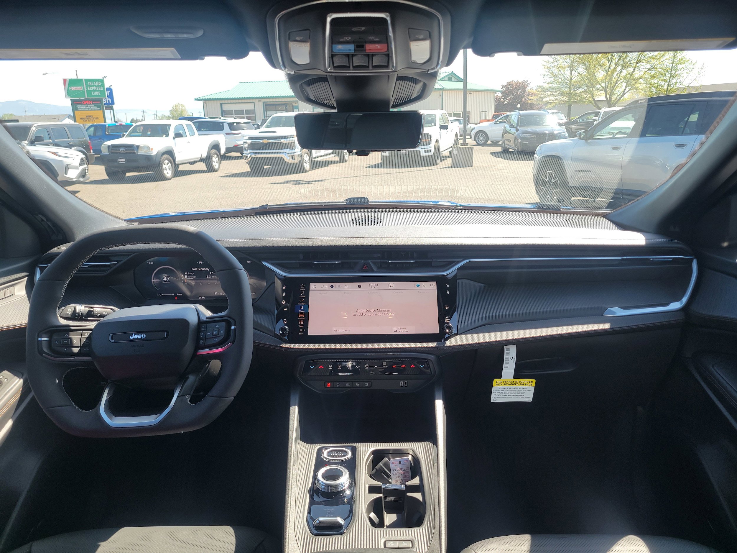 New 2026 Jeep Cherokee Overland w/ Trailer Tow Group AWD/4WD image 18