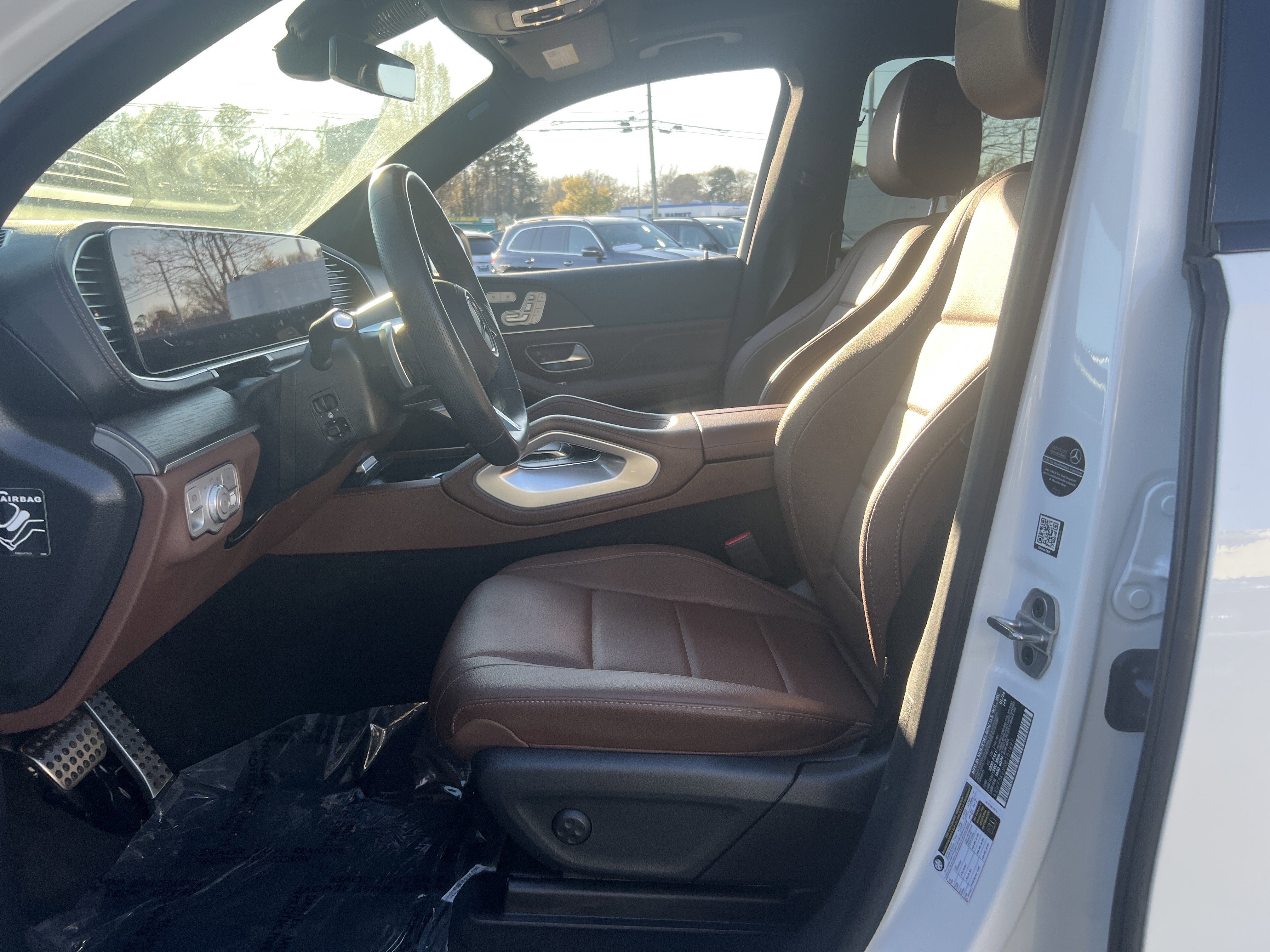 Certified 2024 Mercedes-Benz GLS 450 4MATIC image 16