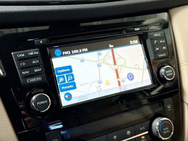 Used 2017 Nissan Rogue SL image 14