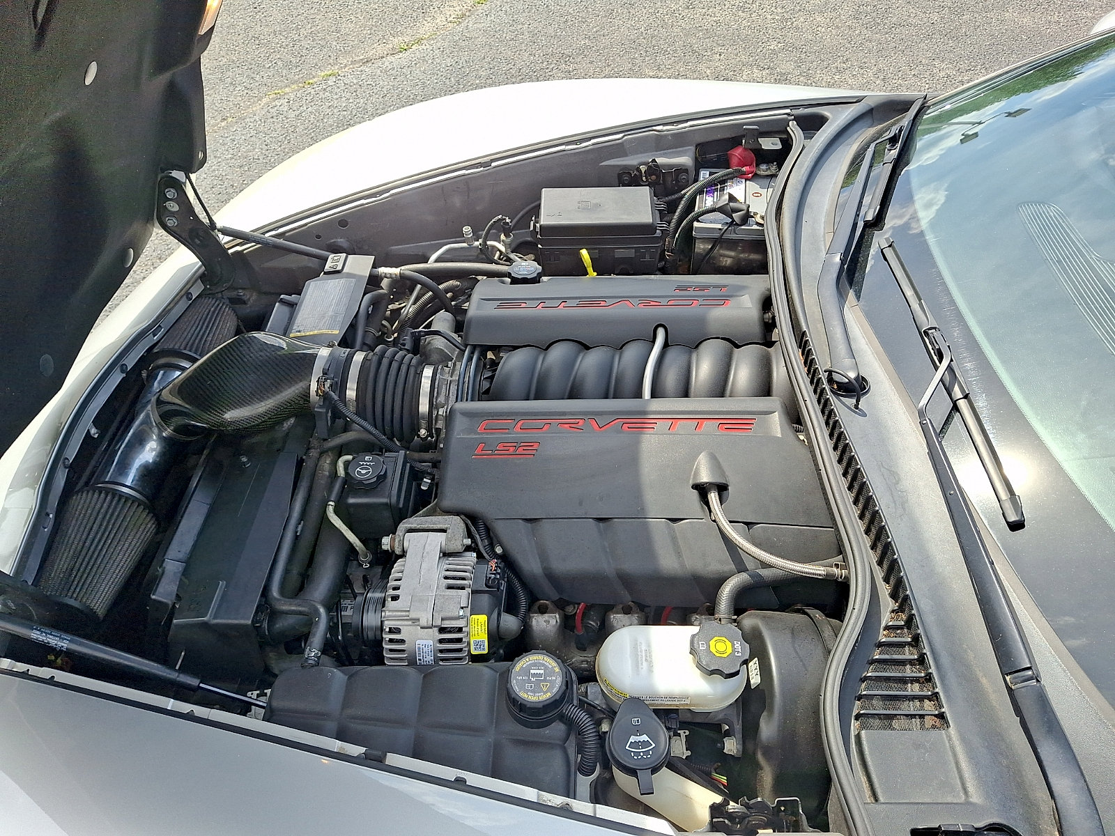 Used 2005 Chevrolet Corvette Coupe w/ Preferred Equipment Group RWD image 25