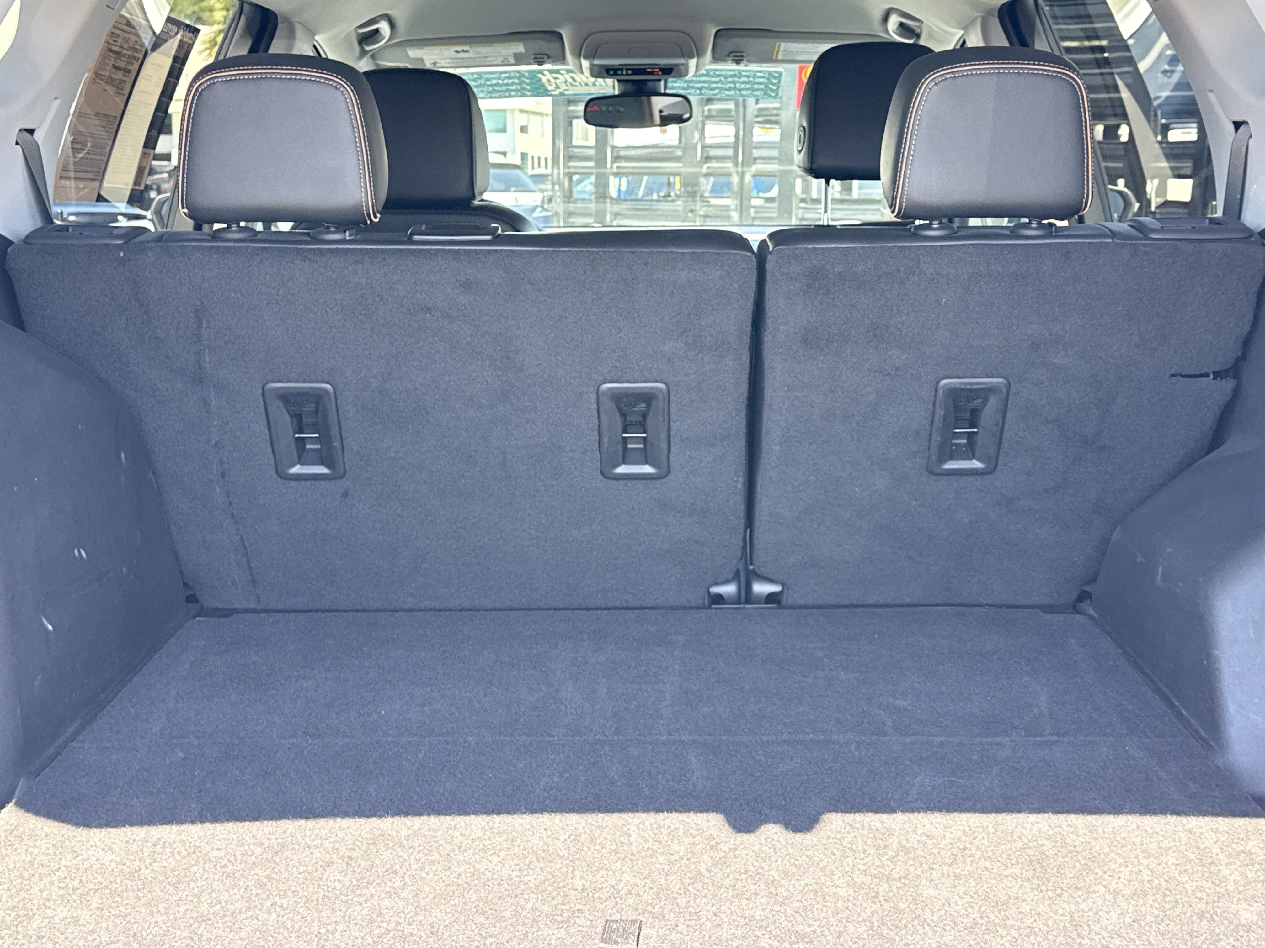 Used 2023 GMC Terrain AT4 image 19