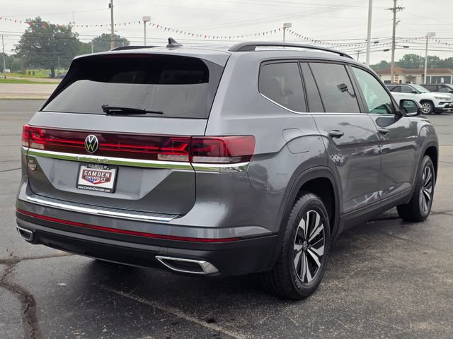 Used 2025 Volkswagen Atlas SE FWD image 13