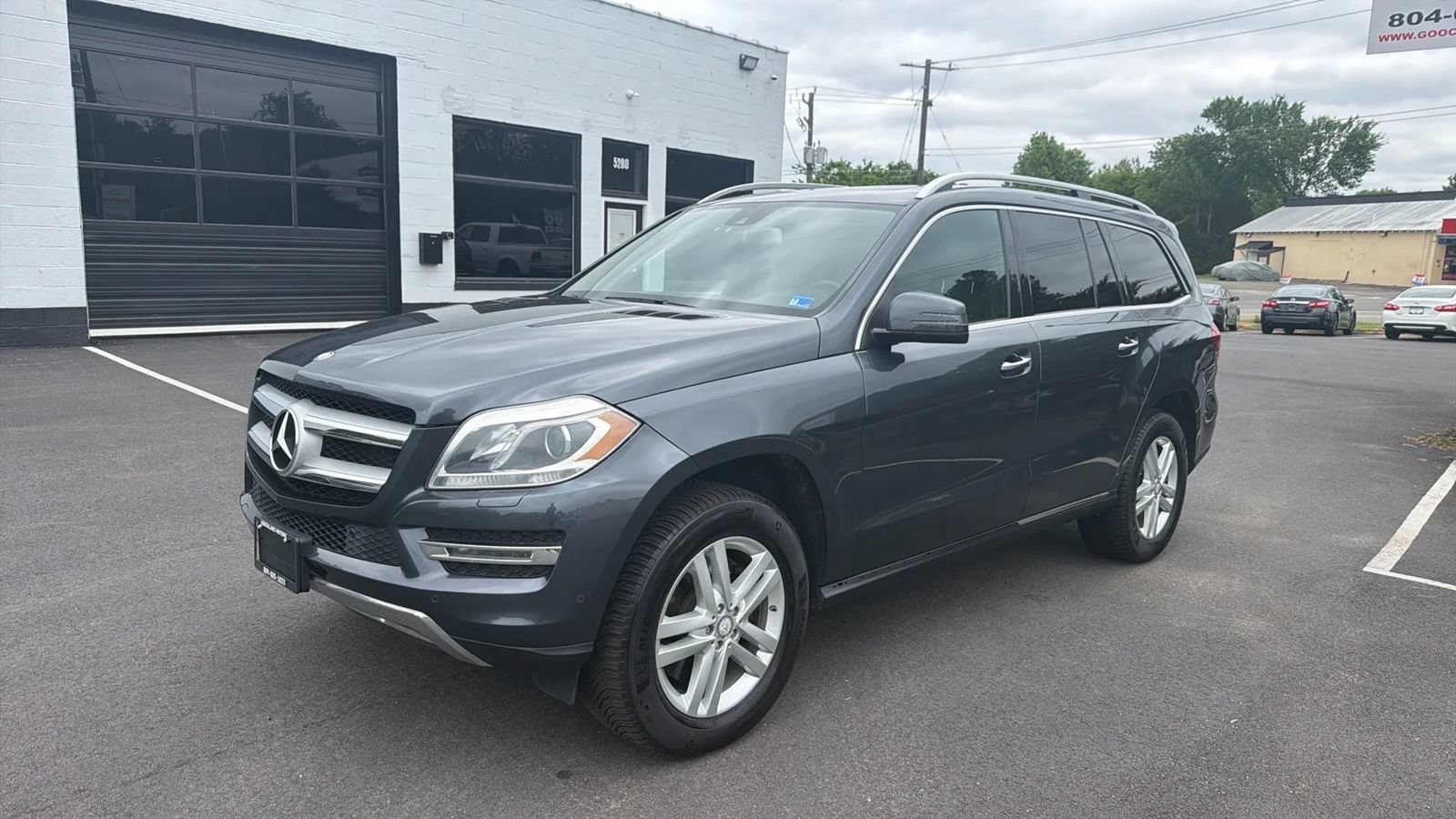 Used 2013 Mercedes-Benz GL 450 4MATIC image 3