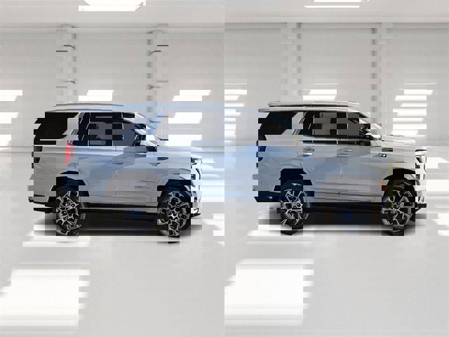 New 2026 GMC Yukon Denali w/ Sun & Power Step Package image 6