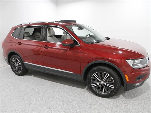 Certified 2019 Volkswagen Tiguan SEL image 1