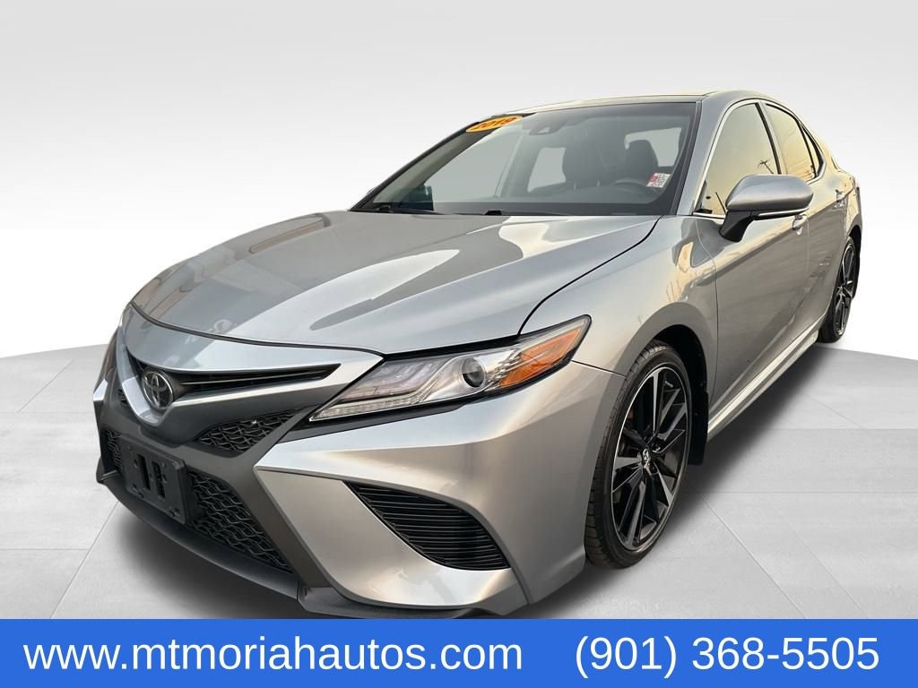 Used 2019 Toyota Camry XSE image 1