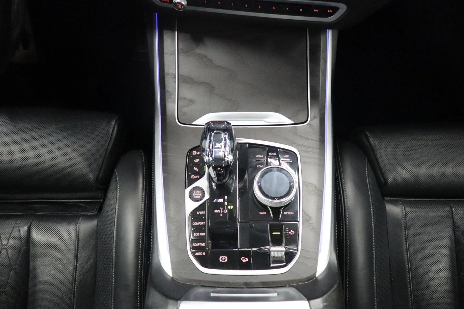 Used 2020 BMW X7 M50i AWD/4WD image 40