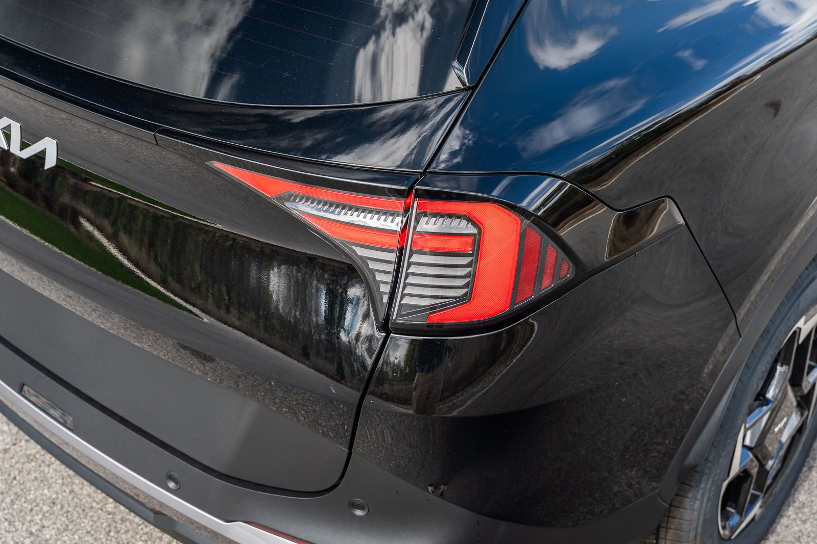 New 2026 Kia Sportage EX image 12