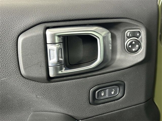 Used 2024 Jeep Wrangler High Altitude image 18