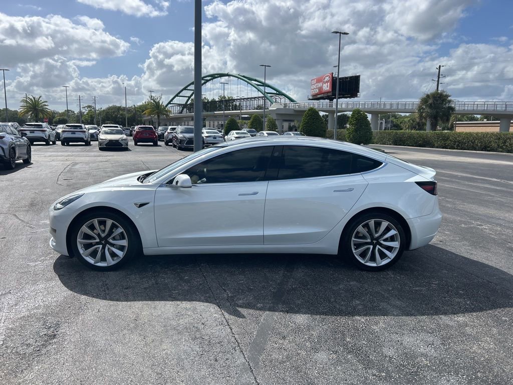 Used 2020 Tesla Model 3 Long Range image 2