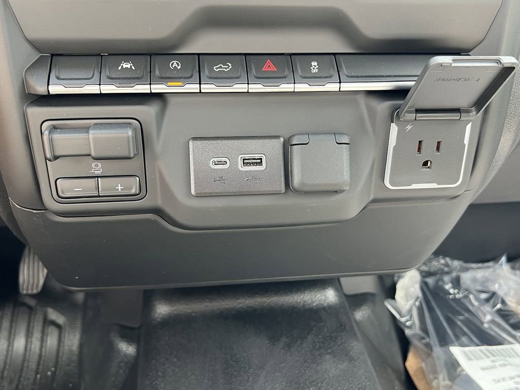 New 2024 Chevrolet Silverado 1500 W/T w/ Trailering Package image 22