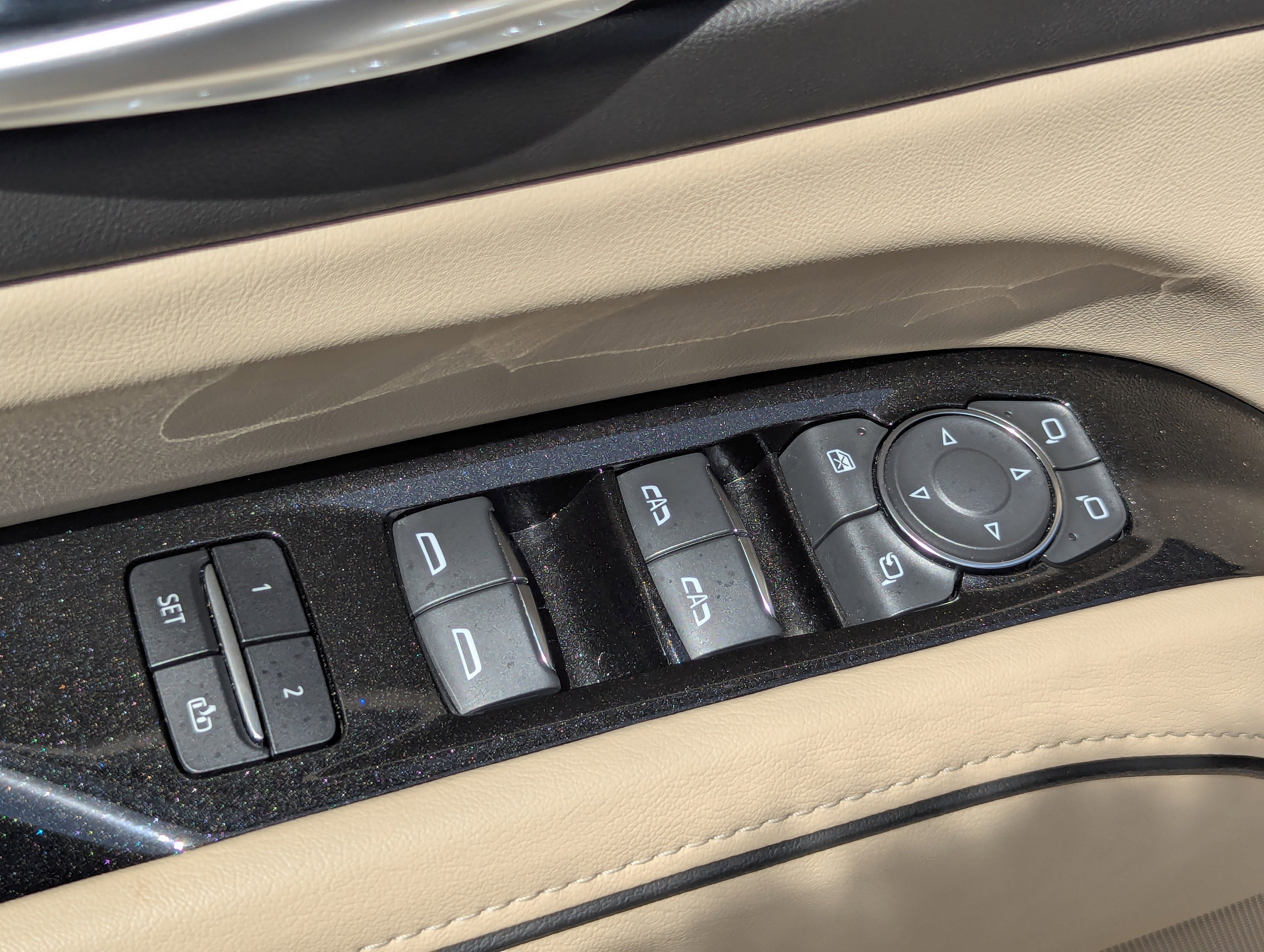 Certified 2024 Cadillac Escalade Premium Luxury w/ LPO, Floor Liner Package AWD/4WD image 15