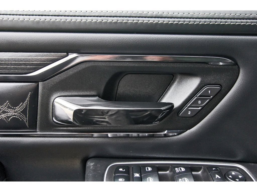 Used 2023 RAM 1500 Limited w/ Body Color Bumper Group AWD/4WD image 20