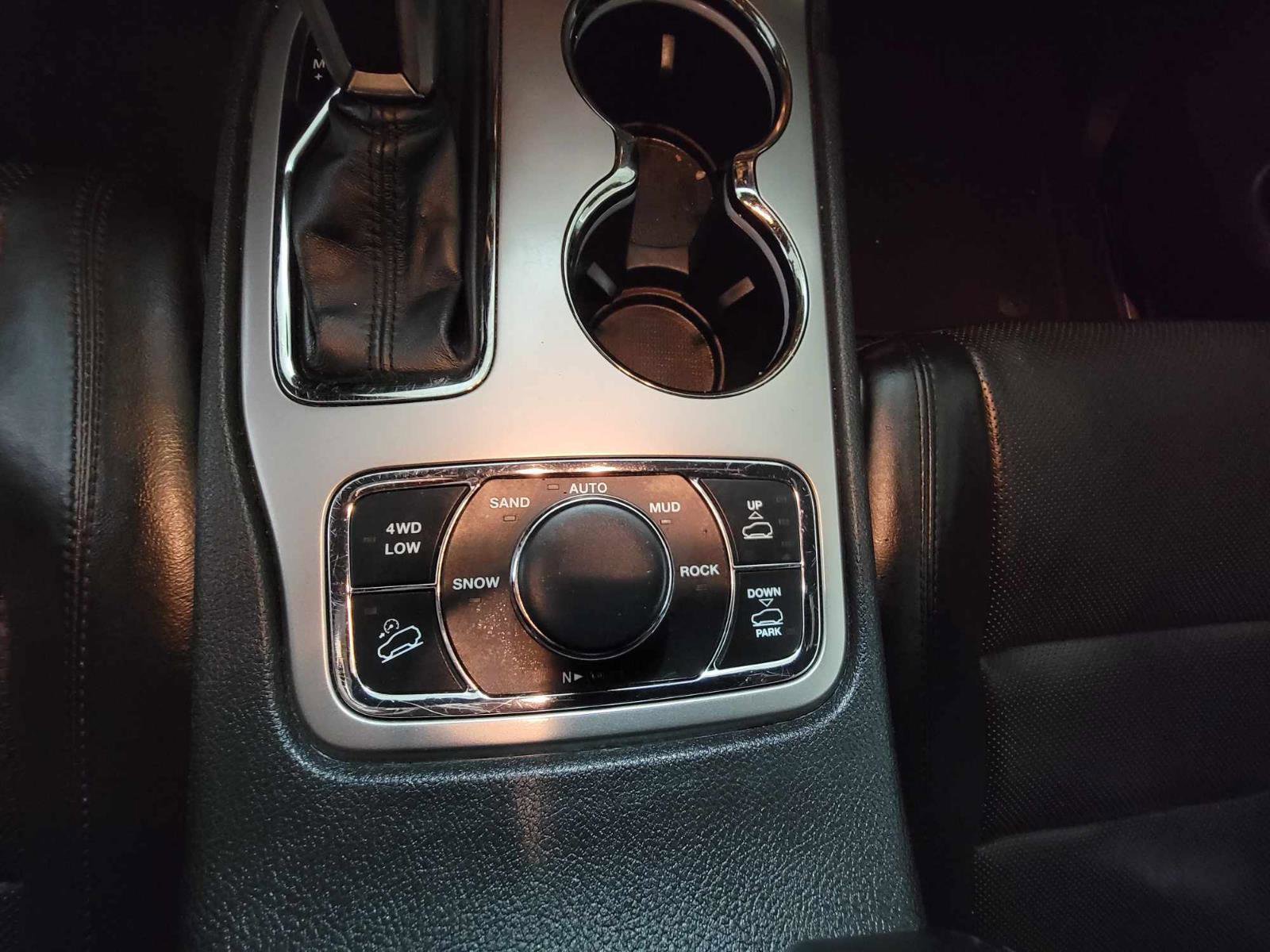 Used 2018 Jeep Grand Cherokee High Altitude image 42