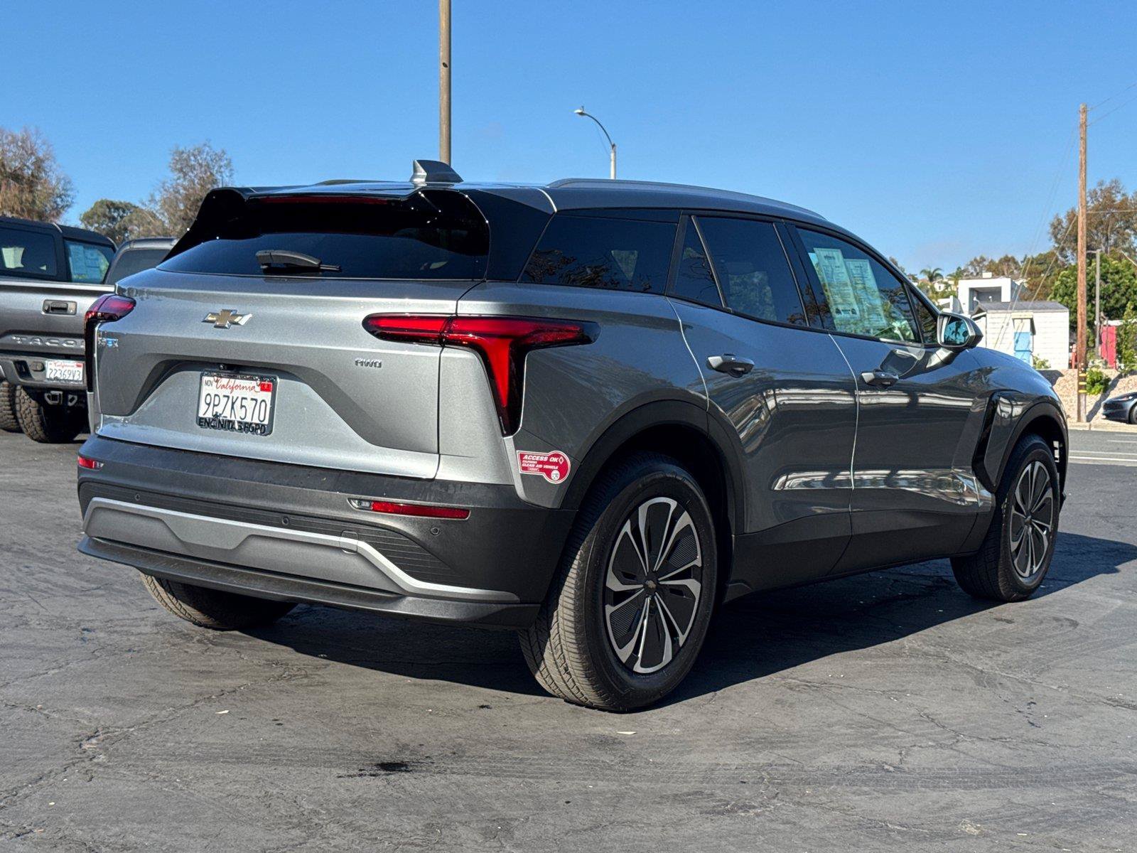 Used 2024 Chevrolet Blazer EV LT AWD/4WD image 14