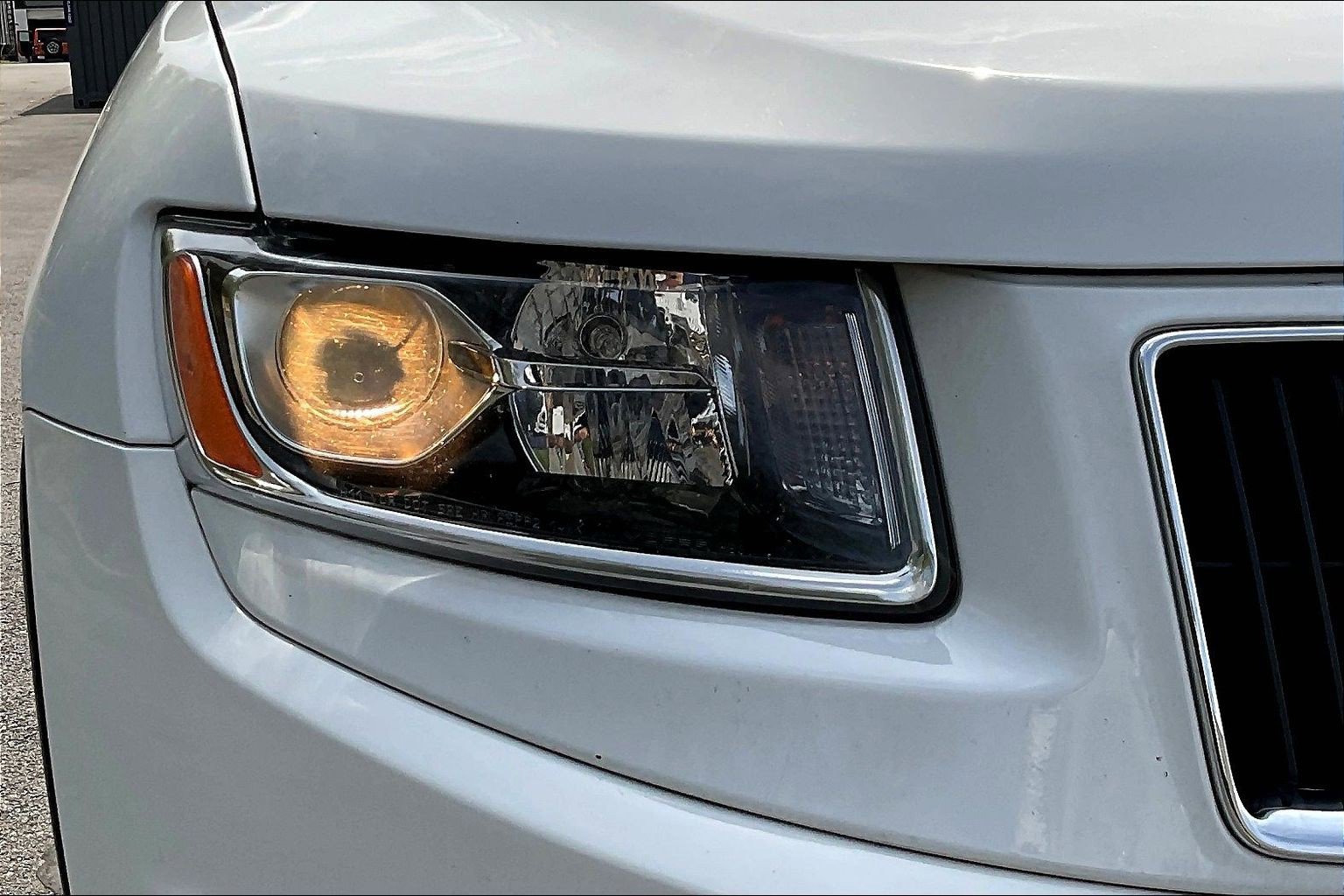 Used 2016 Jeep Grand Cherokee Limited AWD/4WD image 31
