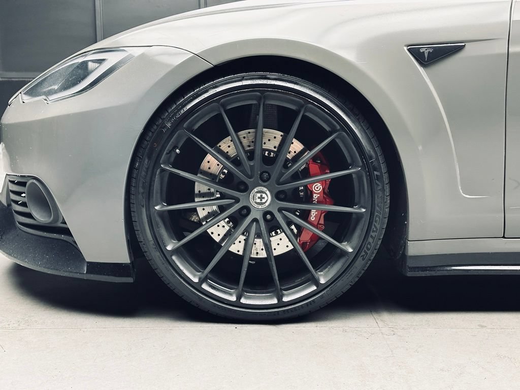 Used 2012 Tesla Model S Performance RWD image 38
