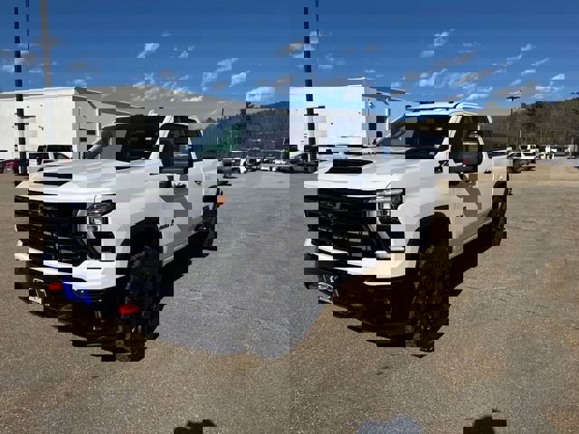 New 2026 Chevrolet Silverado 3500 LTZ w/ LTZ Plus Package