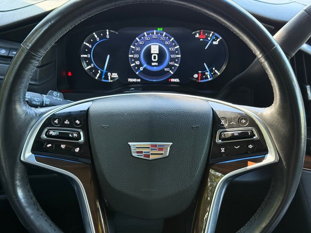 Used 2020 Cadillac Escalade Premium Luxury image 15