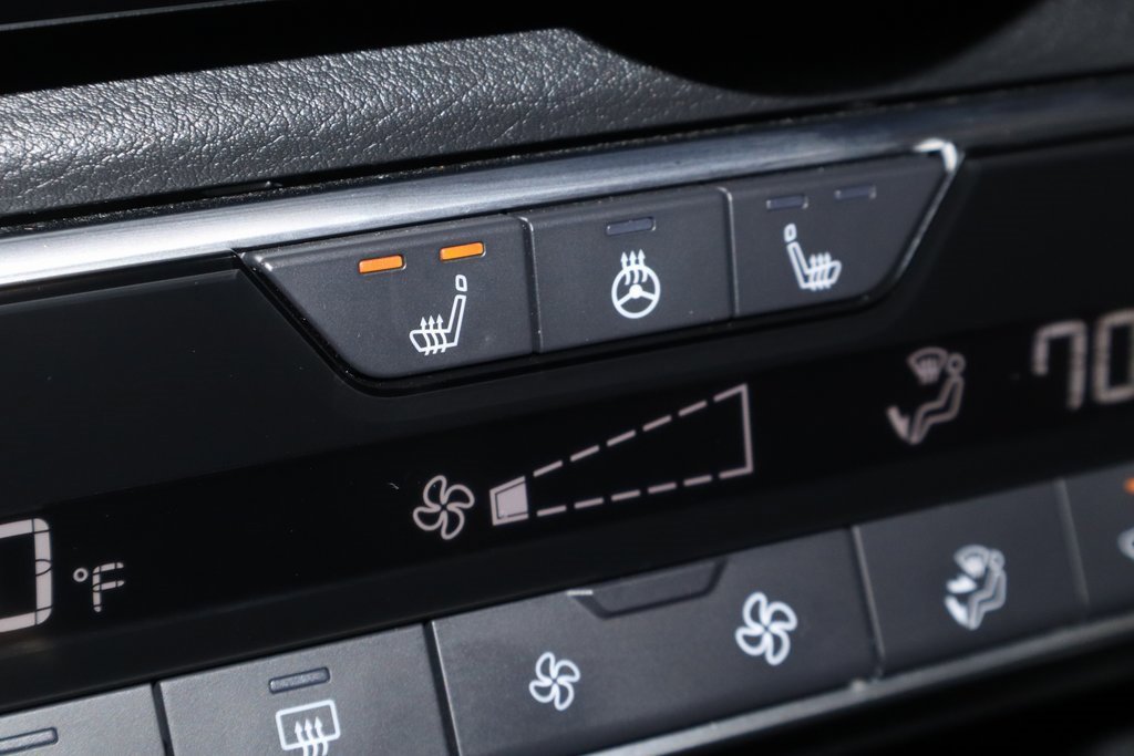 Certified 2023 Nissan Sentra SR w/ SR Premium Package image 4