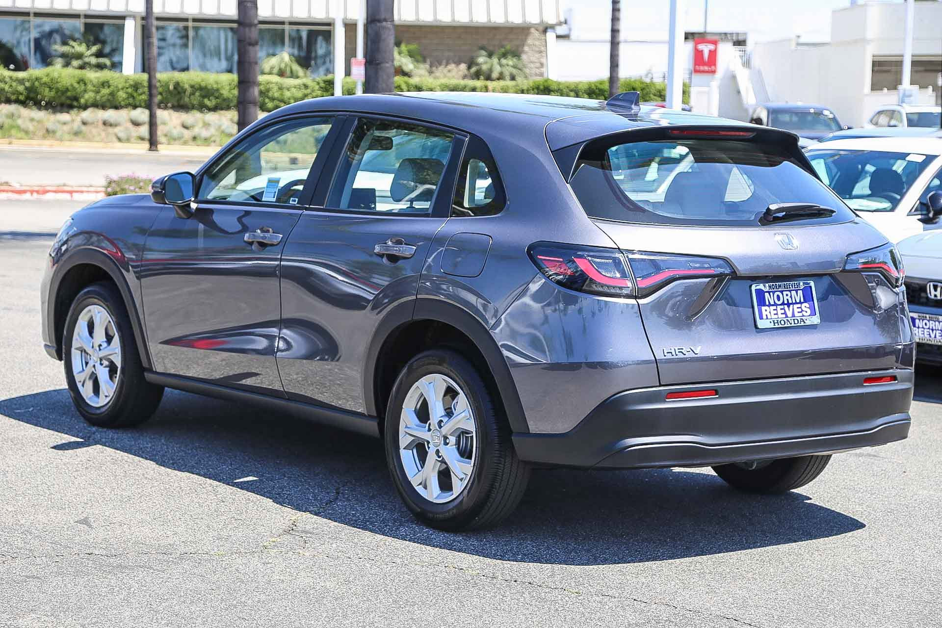 Certified 2025 Honda HR-V LX image 7