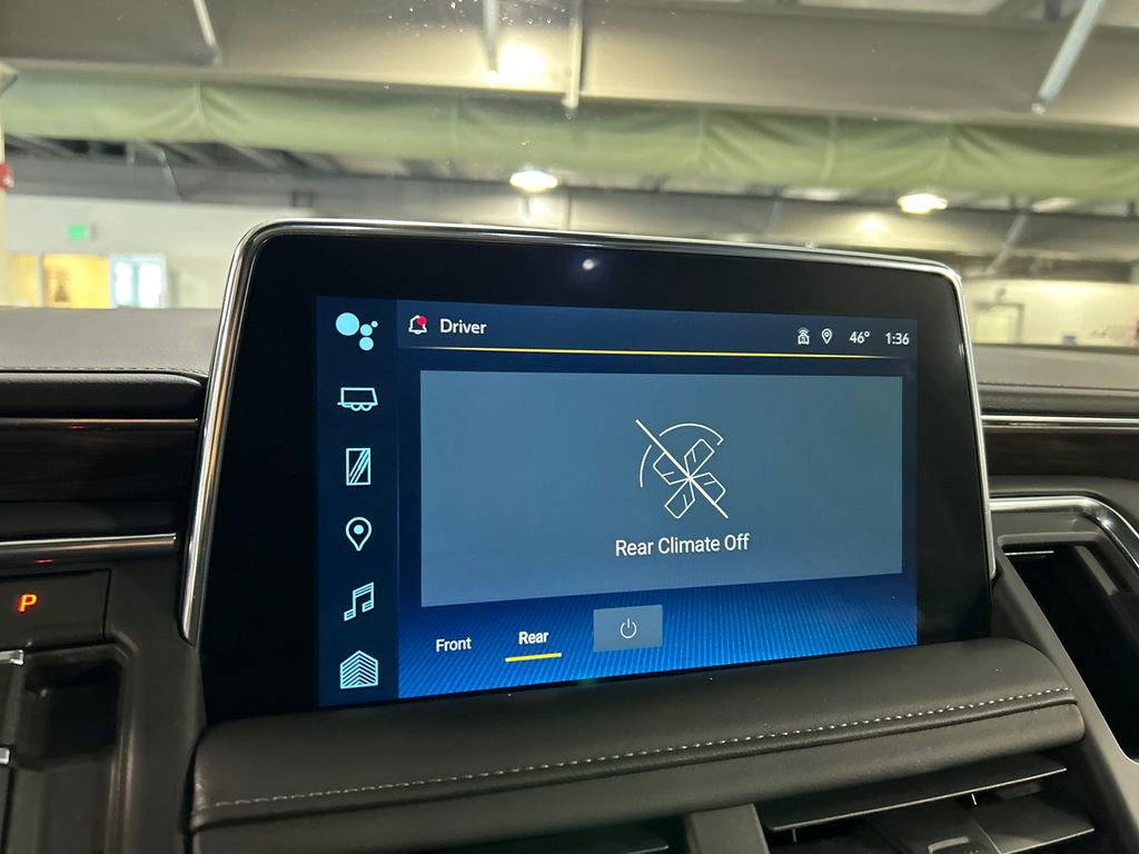 Used 2023 Chevrolet Tahoe Z71 w/ Z71 Off-Road Package AWD/4WD image 16