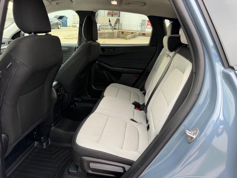 Used 2025 Ford Escape Active FWD image 8