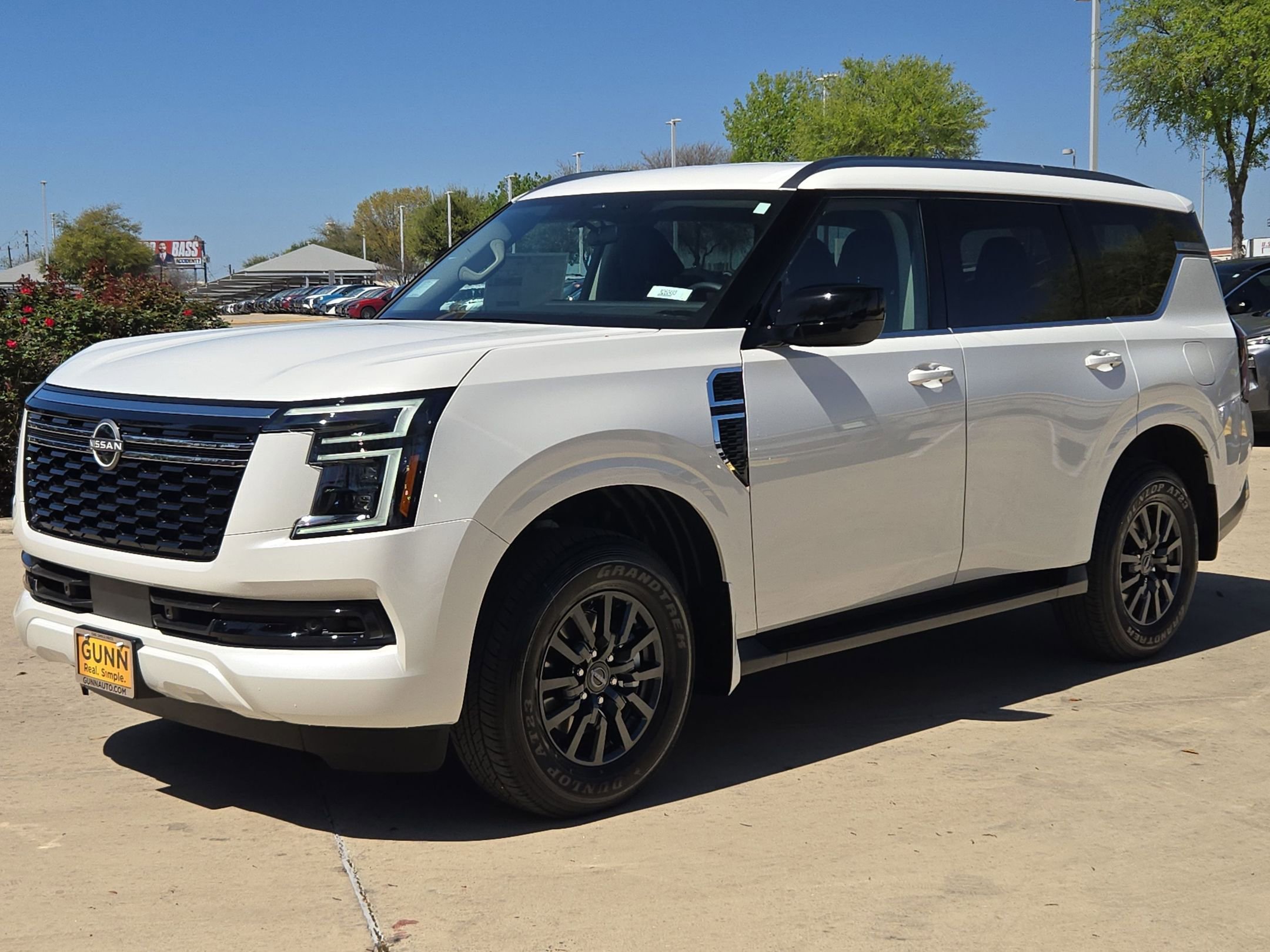 New 2026 Nissan Armada SV image 7