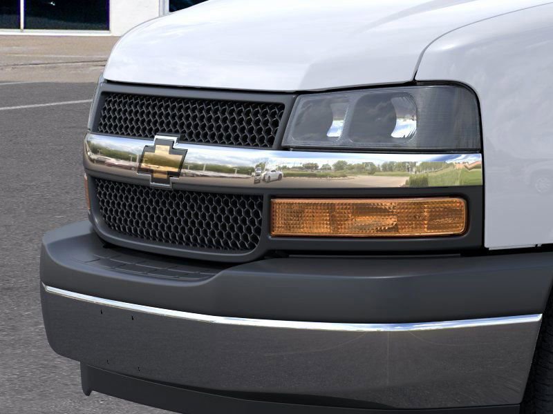 New 2025 Chevrolet Express 2500 w/ Driver Convenience Package RWD image 17
