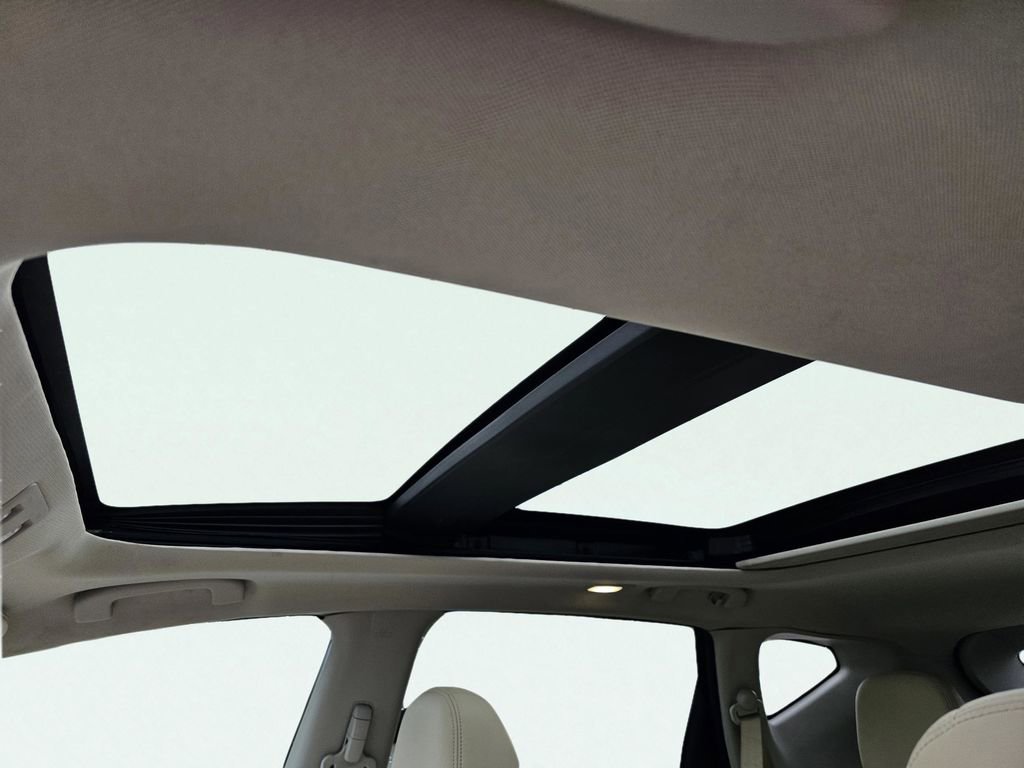 Used 2019 Nissan Murano Platinum w/ Cargo Package image 20