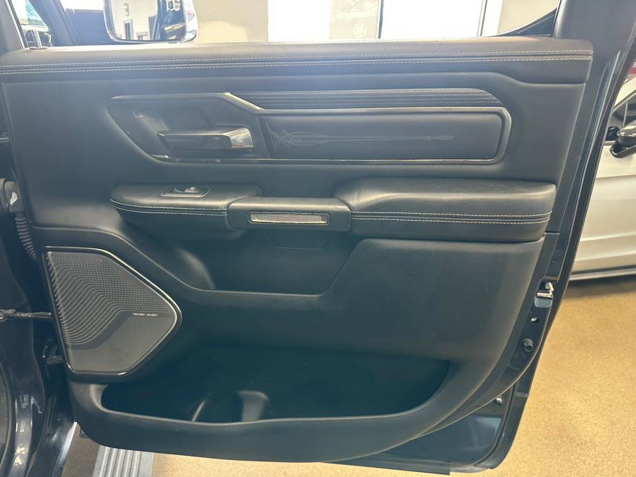 Used 2019 RAM 1500 Limited image 30
