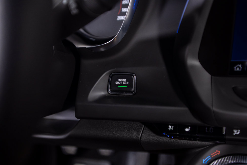 Used 2021 Chevrolet Camaro SS RWD image 32