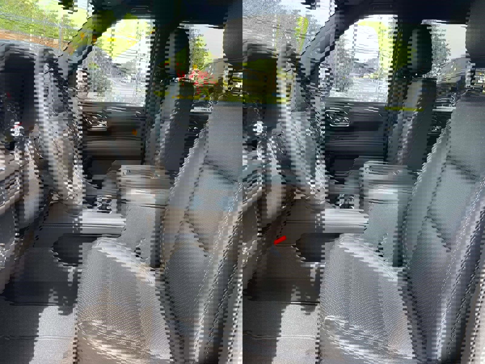 Used 2024 Chevrolet Suburban LS w/ Driver Alert Package AWD/4WD image 24