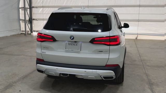 Used 2022 BMW X5 sDrive40i w/ Premium Package RWD image 8