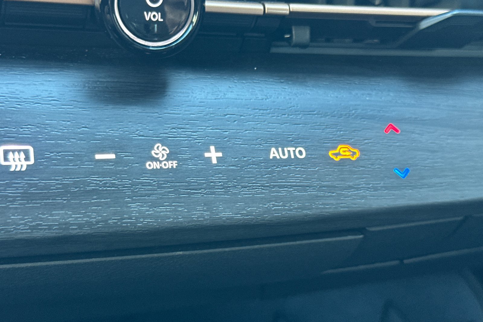 Certified 2023 Nissan Ariya FWD image 30