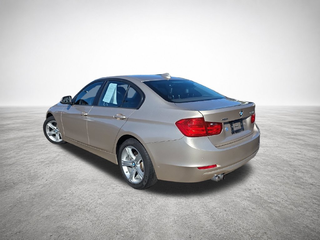 Used 2015 BMW 328i xDrive Sedan AWD/4WD image 6