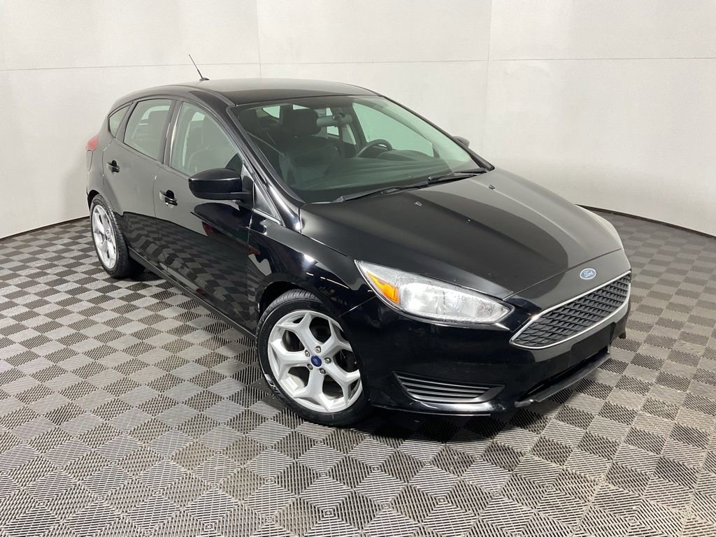 Used 2018 Ford Focus SE image 3