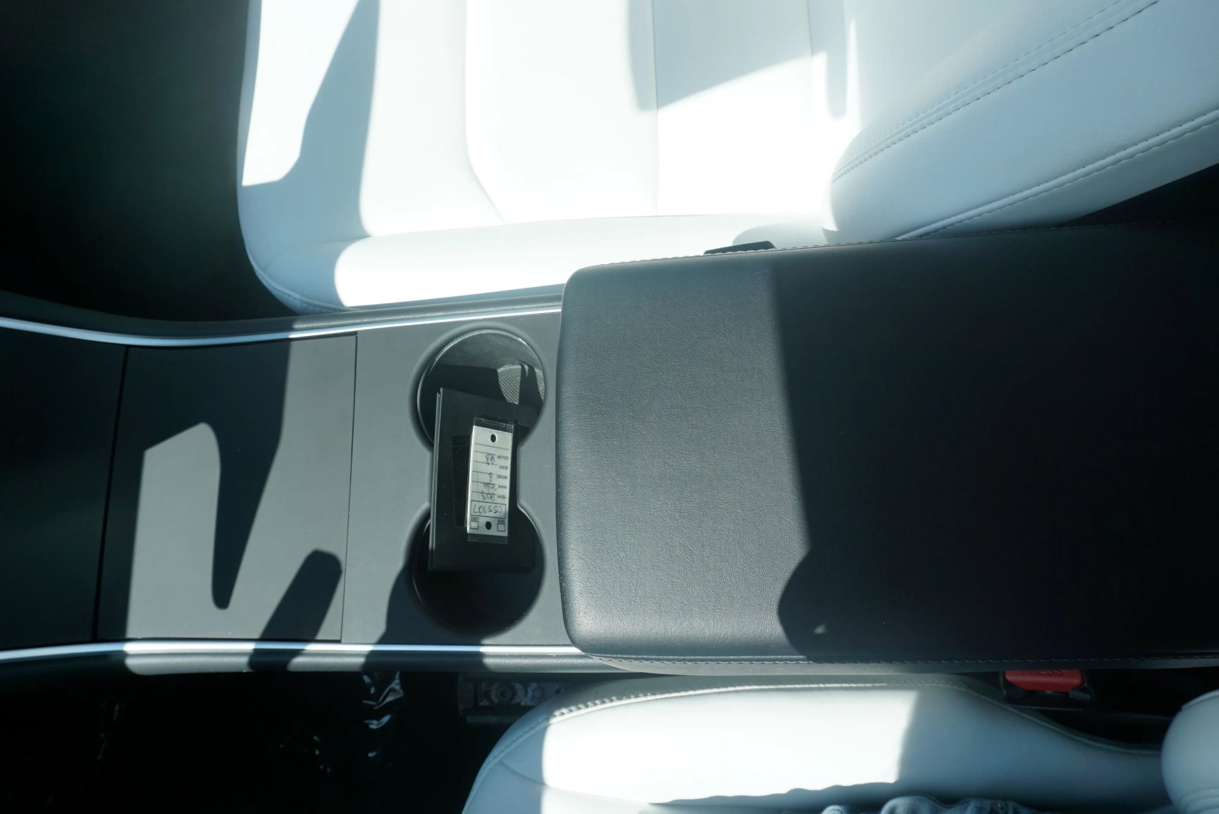 Used 2018 Tesla Model 3 Long Range image 25