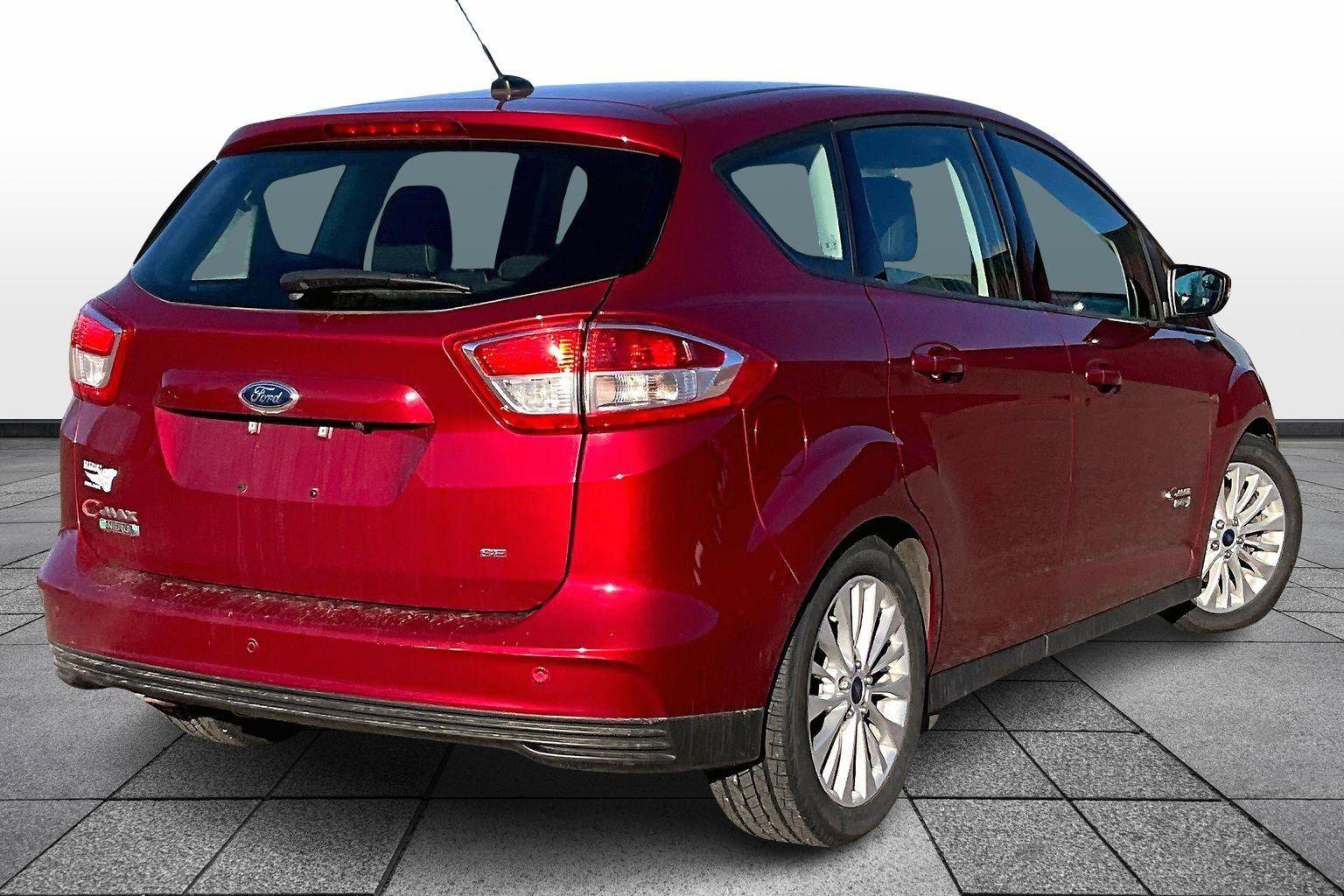 Used 2017 Ford C-MAX Energi SE w/ Equipment Group 401A image 12