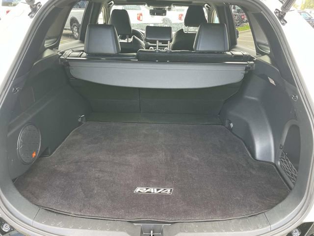 Used 2019 Toyota RAV4 XSE AWD/4WD image 32