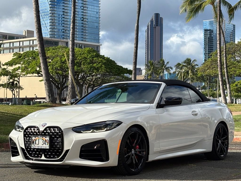 Used 2023 BMW M440i Convertible w/ Premium Package RWD image 1