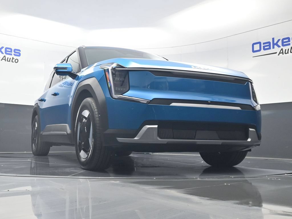 New 2026 Kia EV9 Wind AWD/4WD image 42