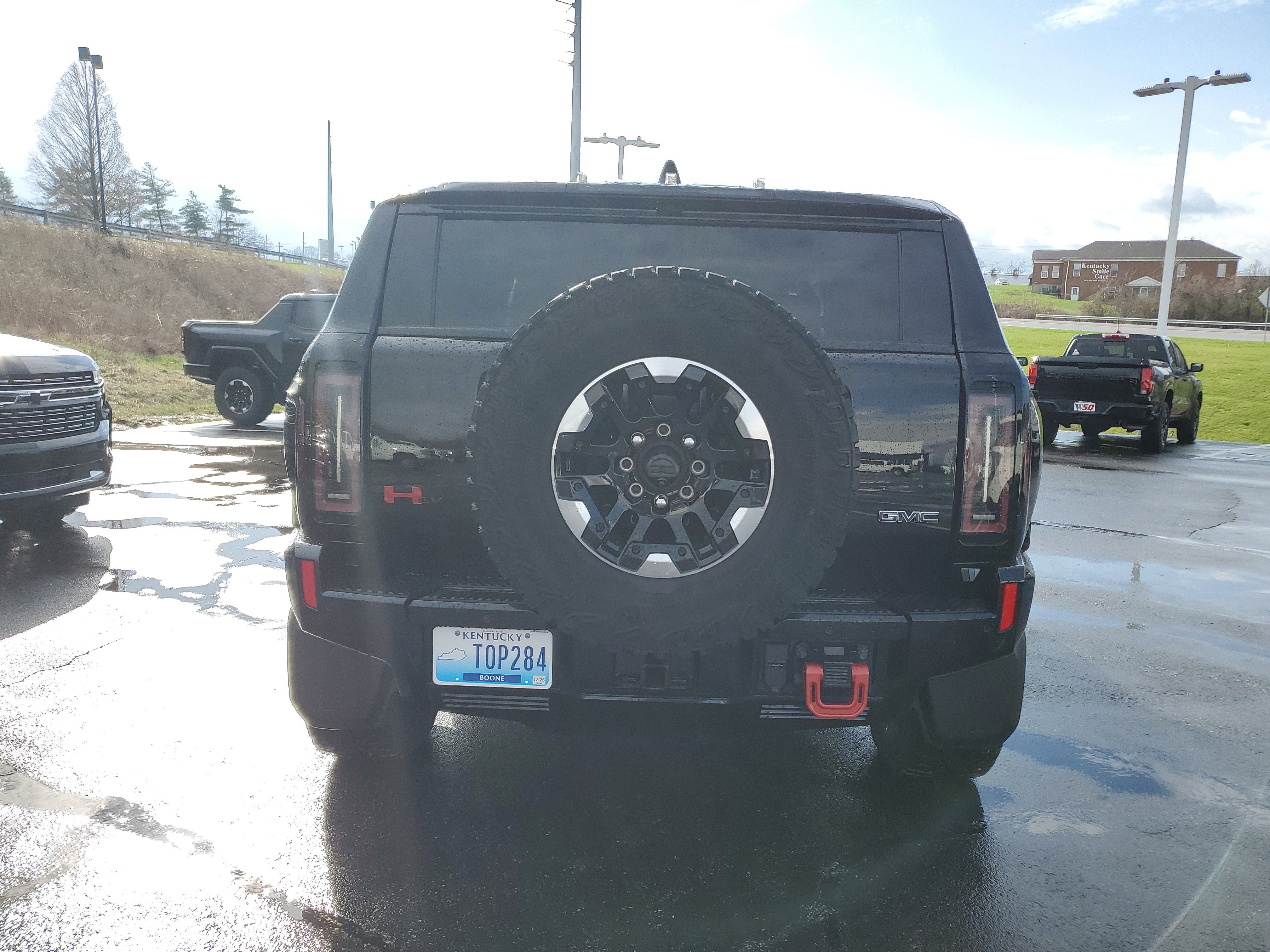 Used 2024 GMC Hummer EV 2X w/ Extreme Off-Road Package image 5