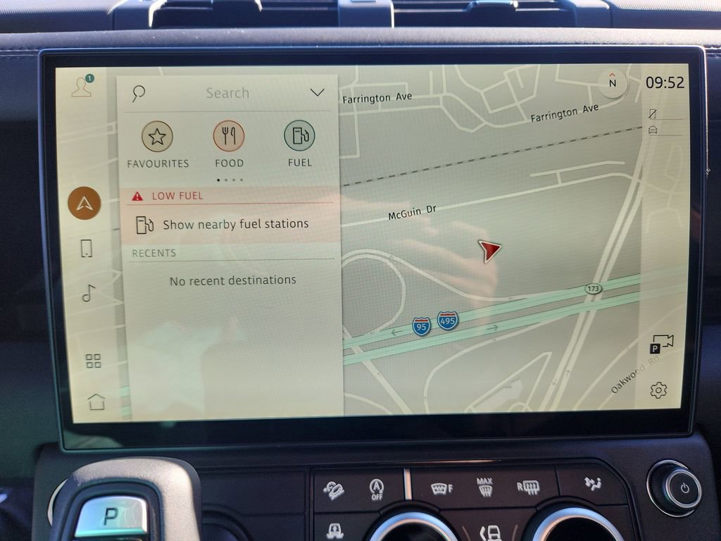 Used 2026 Land Rover Defender 130 S image 19