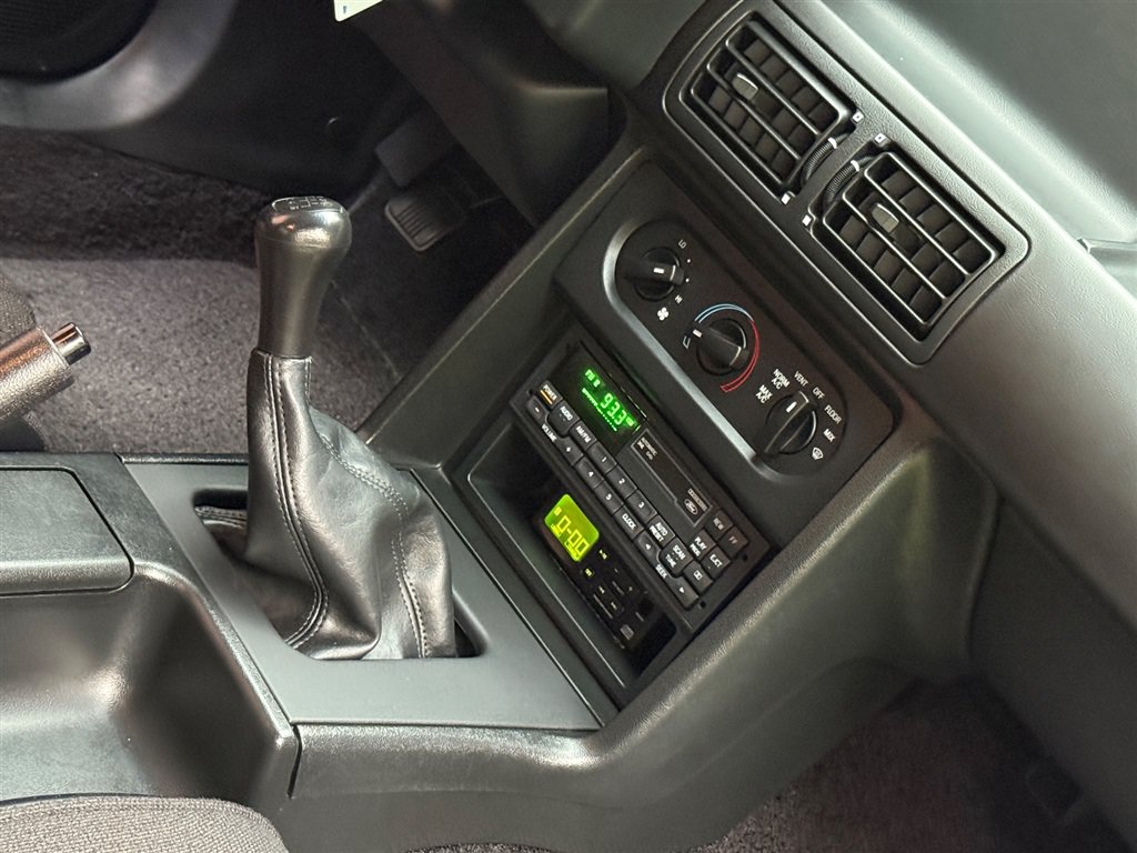 Used 1993 Ford Mustang Cobra RWD image 62
